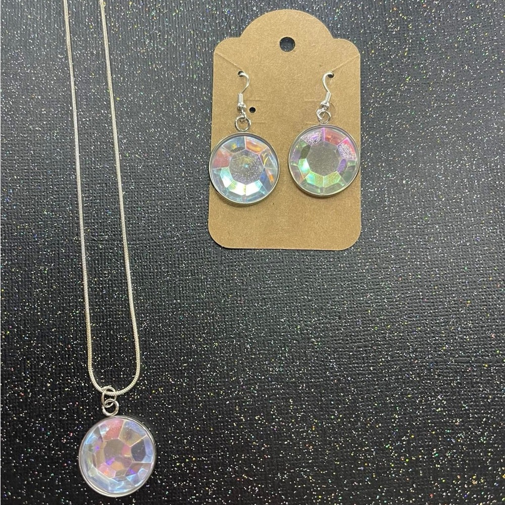 Iridescent Silver Jewelry Set